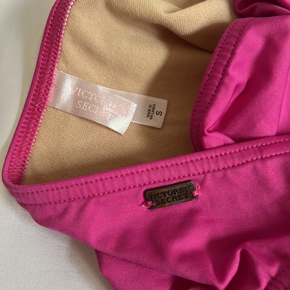 Victoria’s Secret twice as nice pouch & bikini bottom with bag - Picture 2 of 2